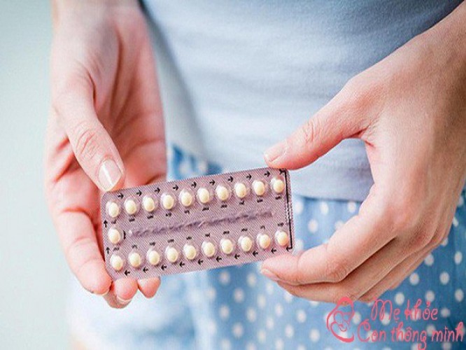 Con trai uống thuốc tránh thai có tác dụng gì không?