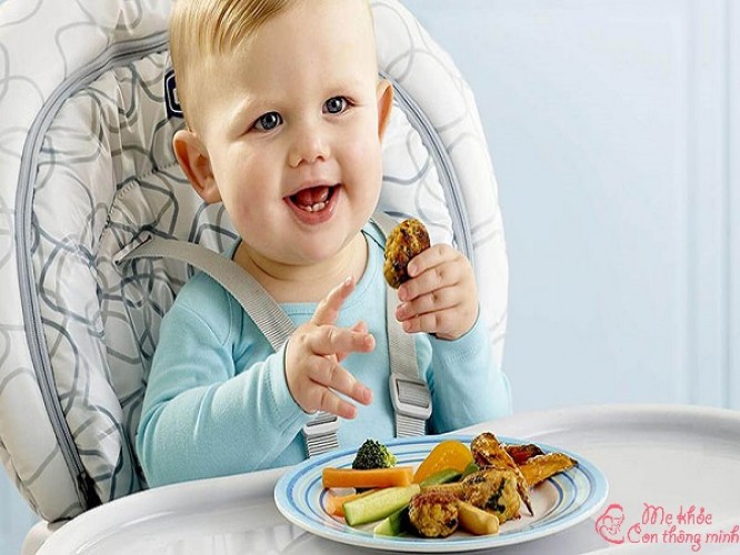 Bật mí 6 món ăn ngon cho bé 1 tuổi giúp bé lên cân vù vù