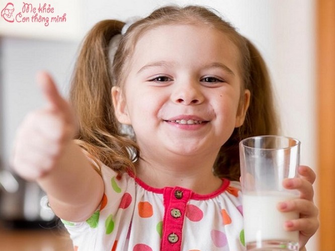 Top 5 loại sữa tăng cân cho bé 3 tuổi giúp bé lên cân vù vù