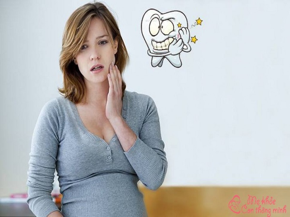 Mọc răng khôn phải làm sao, có nên nhổ răng khôn khi mang thai không?