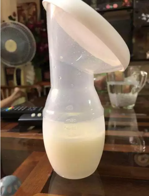 Cốc Hứng Sữa CMbear